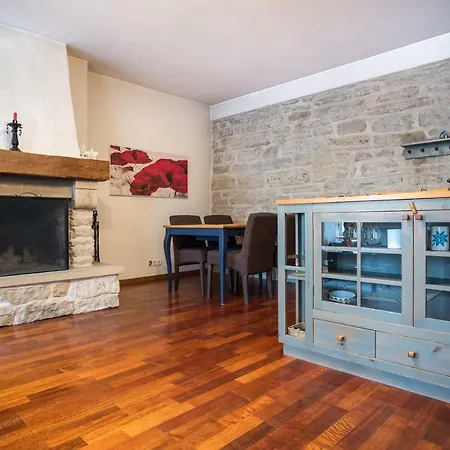 Apartamento Old Town With Sauna And Fireplace Tallin